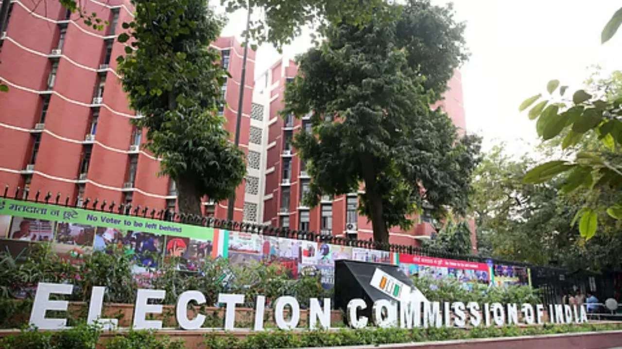ECI doubles pay for Booth Level Officers, introduces remuneration for EROs and AEROs