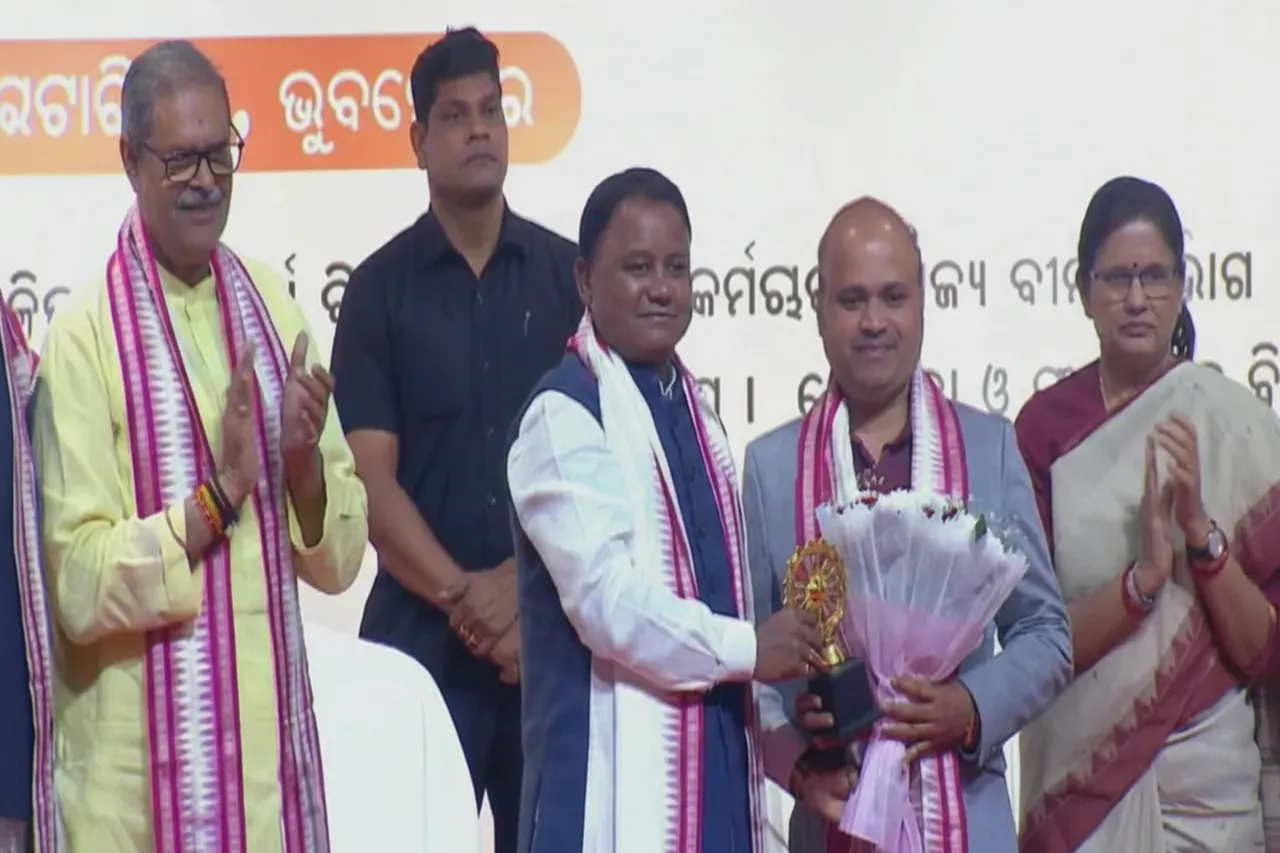 Odisha CM Mohan Majhi warns new recruits against corruption