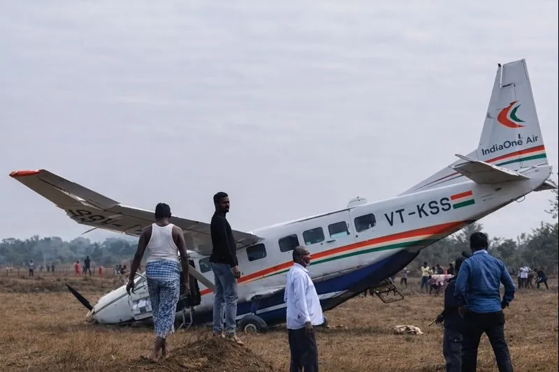 Small charter aircraft crash-lands in Rourkela; six injured, rescue operation underway