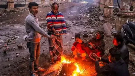 Severe Cold Wave Hits North India; Temperatures May Drop to 2°C