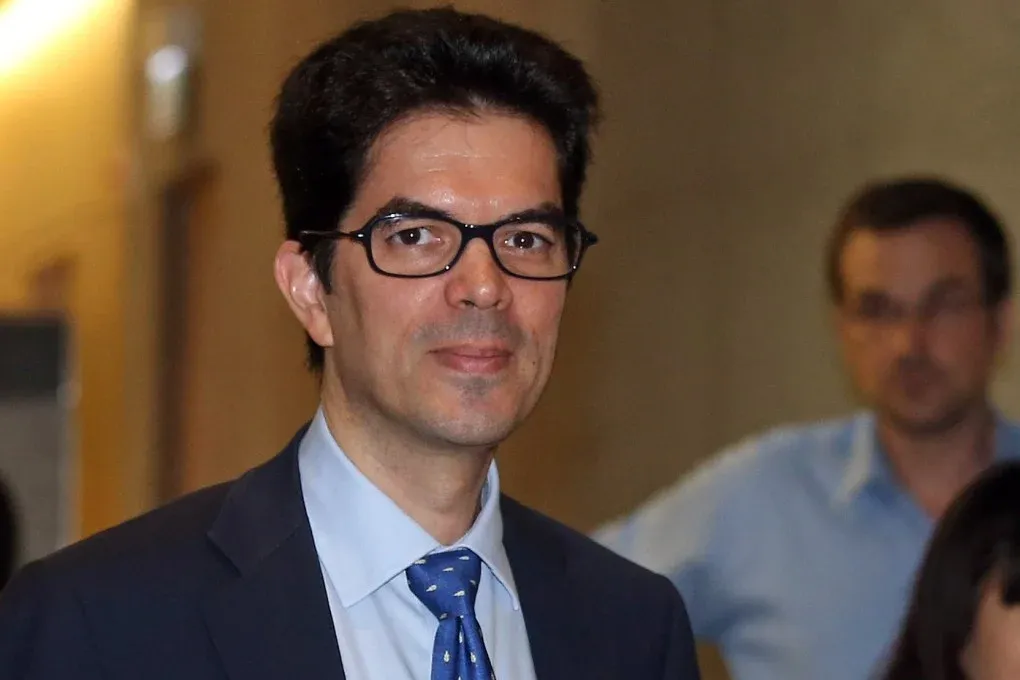 David Webb, champion of corporate transparency in Hong Kong, dies at 60