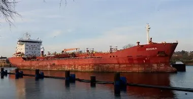 Iran Navy Chase and Gunfire Lead to Arrest of 16 Indian Sailors in Tehran