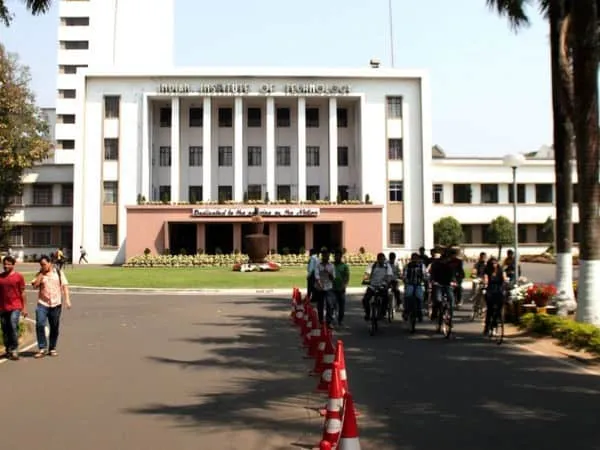 IIT Kharagpur Issues New Late-Night Exit Advisory to Enhance Student Safety