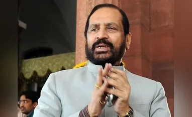 Senior Congress Leader and Former Union Minister Suresh Kalmadi Dies at 81