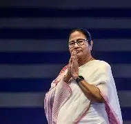 "Mamata vs ED: Confrontation Politics Erupts on Kolkata Streets"