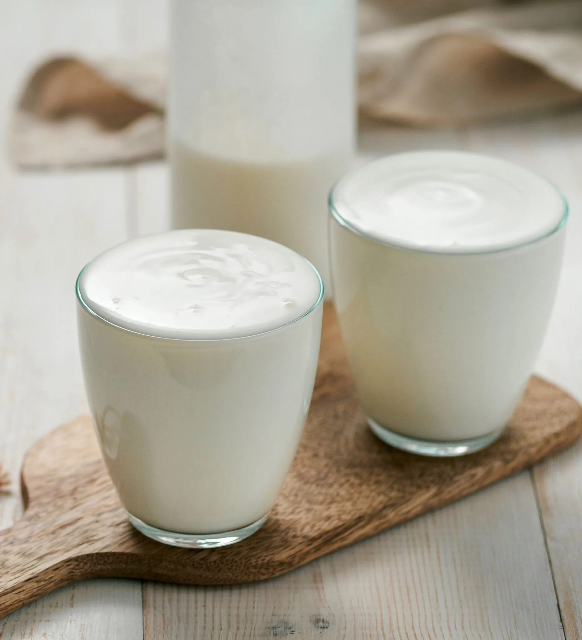 Kefir vs Dahi: Is This Trending Probiotic Really Better for Gut Health?
