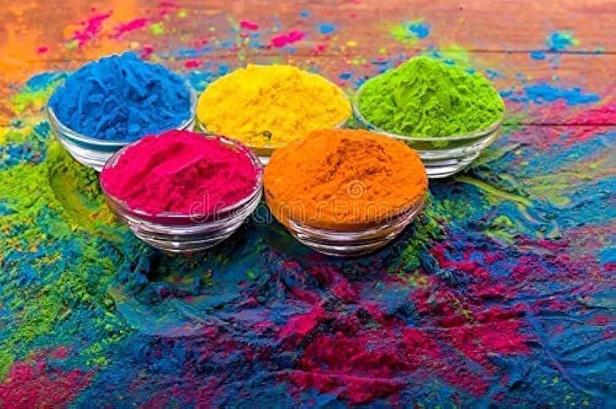 Holi 2026 Warning: How Synthetic Colours Can Harm Skin, Eyes and Lungs
