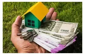 RBI Keeps Repo Rate at 5.25%: What It Means for Home Loan EMIs and Buyers