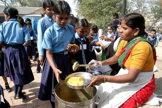 Over 70 Schoolchildren Fall Ill After Mid-Day Meal at Bihar School