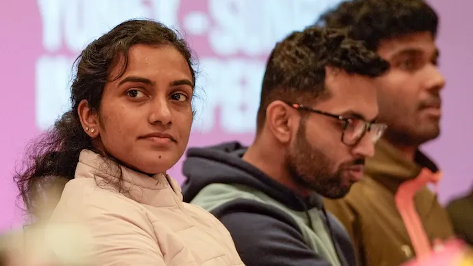 PV Sindhu Describes Frightening Explosion While Stranded at Dubai Airport Amid Middle East Tensions