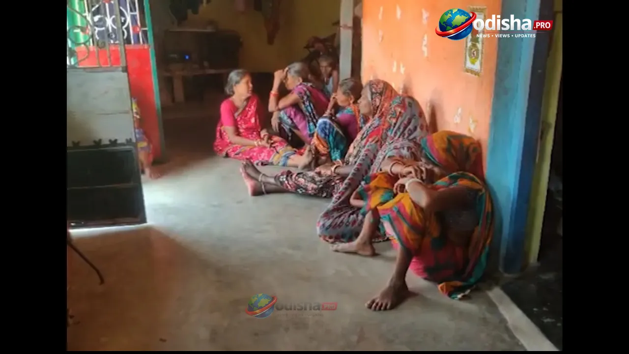 ବାଲେଶ୍ୱରରେ ଦମ୍ପତିଙ୍କ ସନ୍ଦେହଜନକ ମୃତ୍ୟୁ: ଘର ଭିତରେ ମହିଳାଙ୍କ ମୃତଦେହ, ପଛପଟେ ସ୍ୱାମୀଙ୍କ ଝୁଲନ୍ତା ଦେହ