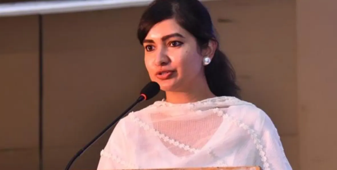 SCB ଅଗ୍ନିକାଣ୍ଡ: ଅଗ୍ନିନିର୍ବାପଣ ସୁରକ୍ଷା ବ୍ୟବସ୍ଥାରେ ତ୍ରୁଟି ଅଭିଯୋଗ, ଉଚ୍ଚସ୍ତରୀୟ ତଦନ୍ତ ଦାବି କଲେ ବାରବାଟି-କଟକ MLA ସୋଫିଆ ଫିର୍ଦୌସ