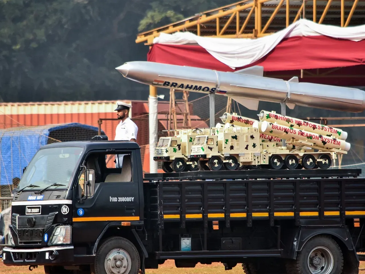 Defence Acquisition Councilର ବଡ଼ ସିଦ୍ଧାନ୍ତ ଆଜି: S-400, BrahMos missile ଓ କମ୍ବାଟ୍ ଡ୍ରୋନ୍ ଡିଲ୍ ମଞ୍ଜୁରି ସମ୍ଭାବନା