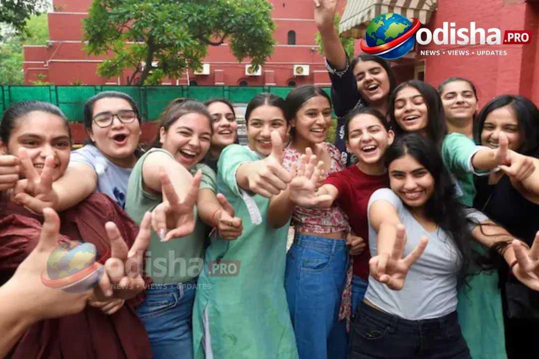 UPPCS 2024 ଫାଇନାଲ୍ ରିଜଲ୍ଟ ଘୋଷିତ: Neha Panchal ର୍ୟାଙ୍କ 1, ଟପ୍ 10ରେ 6 ଝିଅ