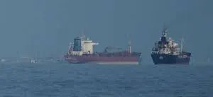 ଆମେରିକୀୟ ଅବରୋଧ ଭାଙ୍ଗି ପାରିଲାନି ‘ରିଚ୍ ଷ୍ଟାରି’, ହର୍ମୁଜ ପ୍ରଣାଳୀକୁ ଫେରିଲା ଟ୍ୟାଙ୍କର୍