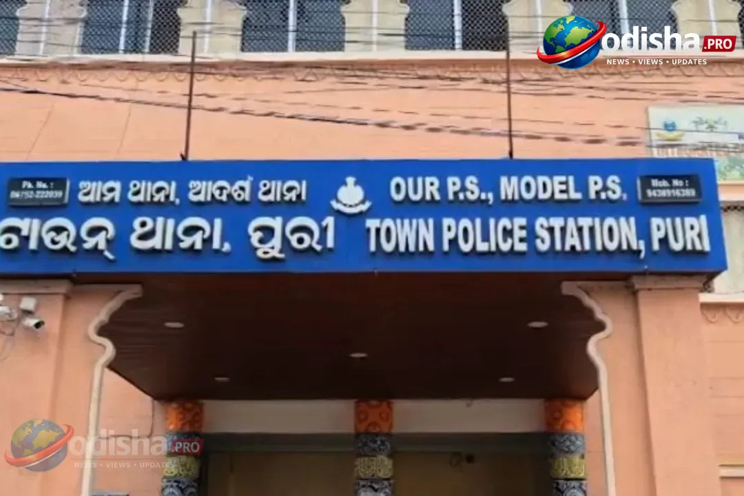 ଖୋଣ୍ଡାଲାଇଟ୍ ପଥର ବିବାଦ ତିବ୍ର: ବିଜେଡି ନେତା ବବି ଦାସଙ୍କ ଘରକୁ ନେଇ ପୁରୀରେ ପ୍ରତିଅଭିଯୋଗ