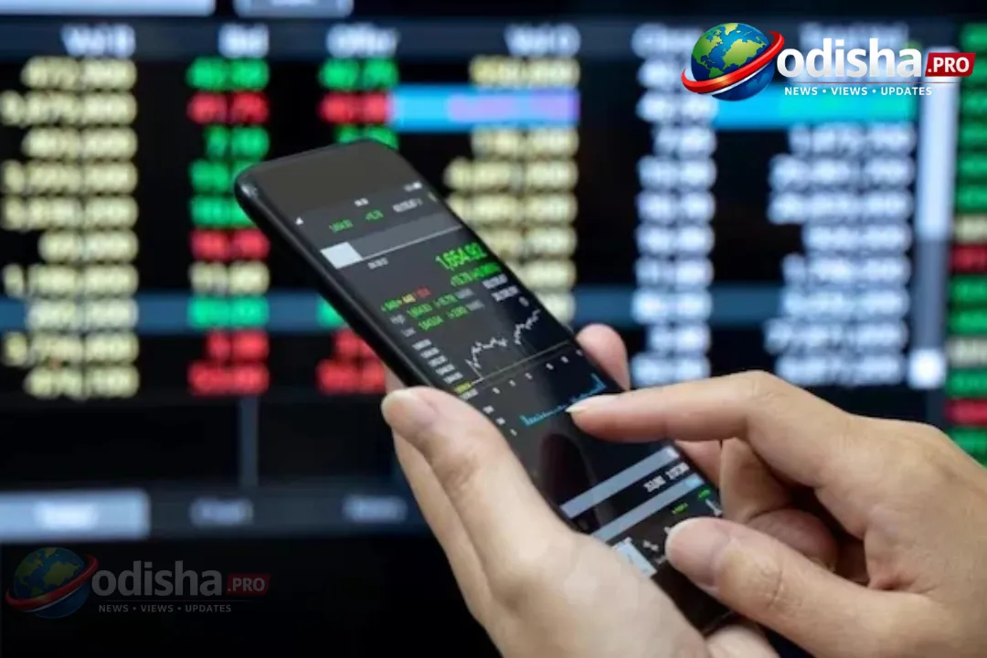 ICICI Bank ବନାମ HDFC Bank Q4 ପରେ: କେଉଁ ଷ୍ଟକ୍ ଏବେ ଭଲ ବିକଳ୍ପ?