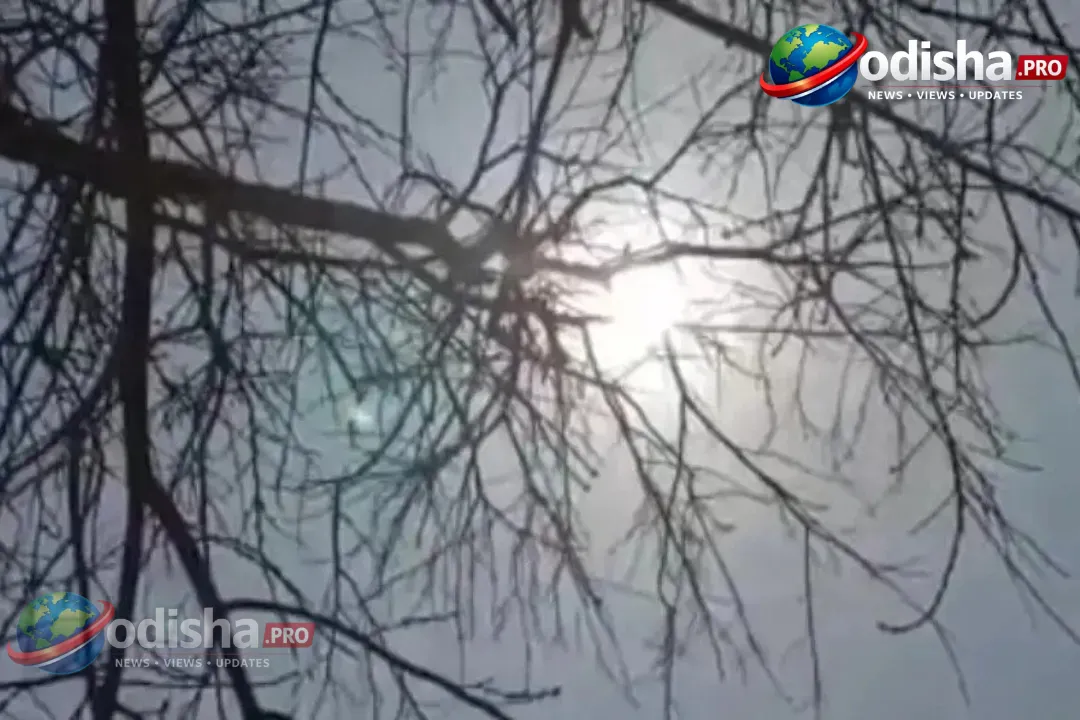 ଓଡ଼ିଶାରେ ତାପଦାହ ବଢ଼ୁଥିବାବେଳେ ବଜ୍ରପାତ ସହ ବର୍ଷା ସତର୍କବାଣୀ ଜାରି