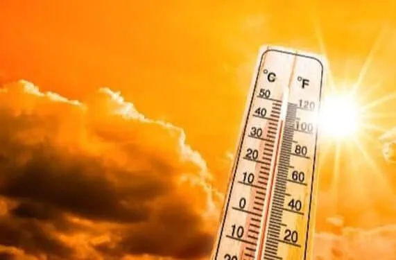 ‘ସକାଳ ୮ଟା ପରେ ବାହାରିବା ଅସମ୍ଭବ’: ତୀବ୍ର ଗରମରେ ଓଡିଶାର ଦୈନନ୍ଦିନ ଜୀବନ ବିପର୍ୟସ୍ତ