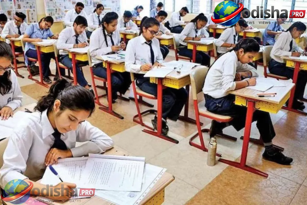 CBSE ଅନ୍-ସ୍କ୍ରିନ୍ ମାର୍କିଂ ଗ୍ଲିଚ୍: ଶିକ୍ଷକ ଯାଞ୍ଚ ଓ ଫଳ ଦେରି ନେଇ ଚିନ୍ତା