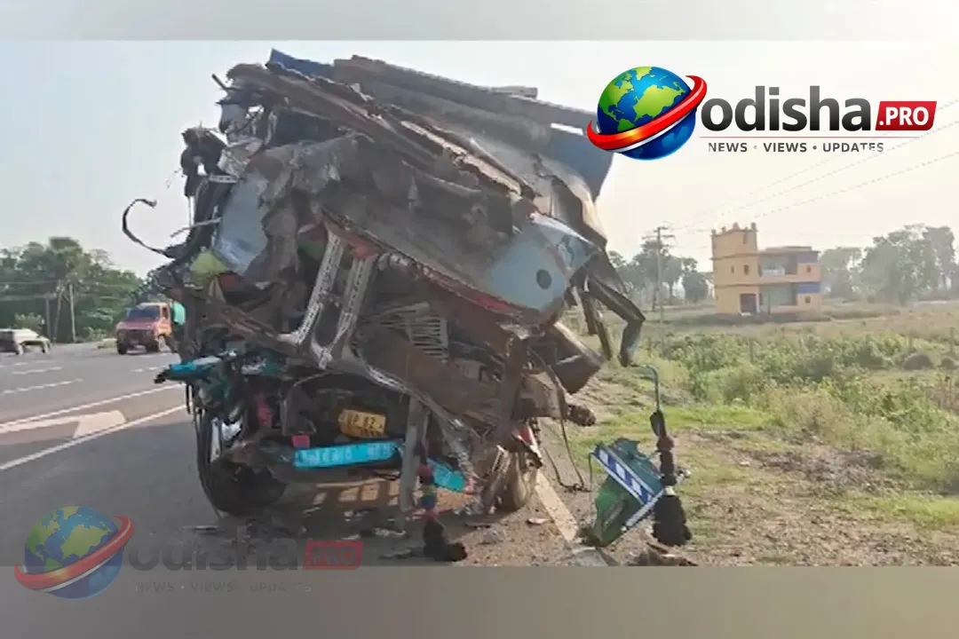 ଓଡିଶା ବାଲେଶ୍ୱରର ଜାତୀୟ ରାଜପଥରେ ଭୟାବହ ଟ୍ରକ୍ ଧକ୍କା, ୩ ଜଣଙ୍କ ମୃତ୍ୟୁ