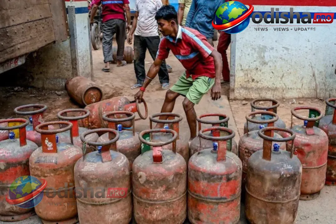 ପ୍ରବାସୀ ଶ୍ରମିକଙ୍କ ପାଇଁ 5 କିଲୋ LPG ସିଲିଣ୍ଡର କୋଟା ଦୁଗୁଣ କଲା ସରକାର