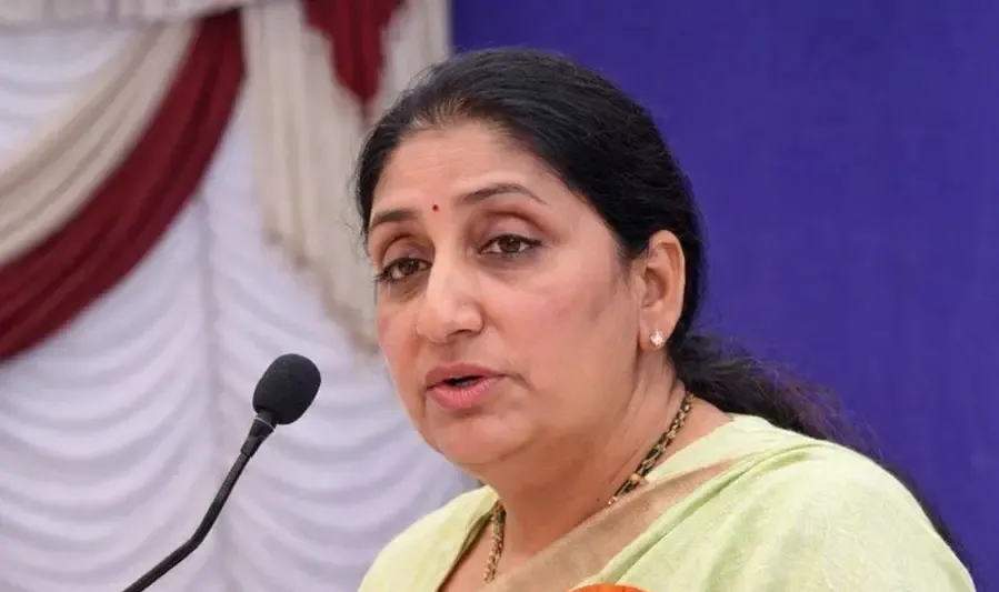 ବାରାମତୀ ଉପନିର୍ବାଚନରେ ଏକମାତ୍ର ପ୍ରାର୍ଥୀ: କଂଗ୍ରେସ ପଛହଟିବା ପରେ ସୁନେତ୍ରା ପାୱାରଙ୍କ ଅନବିରୋଧୀ ଜୟ ପଥ ସୁଗମ