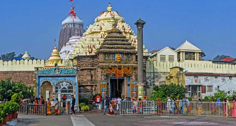 ରତ୍ନଭଣ୍ଡାର ଭିତରେ ଗଣ୍ଡଗୋଳ ଅଭିଯୋଗ; ସେବାପୂଜାରୁ ନିଲମ୍ବିତ ହେଲେ ସେବାୟତ କିଶନ ମେକାପ