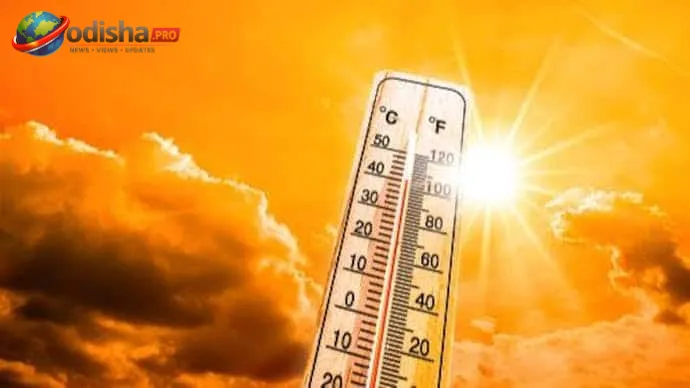 ଗ୍ରୀଷ୍ମ ପ୍ରବାହ ନେଇ ମନ୍ତ୍ରୀଙ୍କ ସତର୍କବାଣୀ: ଜୁନ୍ ୨ ପର୍ଯ୍ୟନ୍ତ ଅତ୍ୟାବଶ୍ୟକ ନହେଲେ ଘରୁ ବାହାରନ୍ତୁ ନାହିଁ