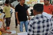ଦେଓଗଡ଼ରେ ତର୍କ ପରେ ହାଇଭା ଚାଳକଙ୍କ ଦ୍ୱାରା ଲୋକଙ୍କୁ ଚାପି ହତ୍ୟା