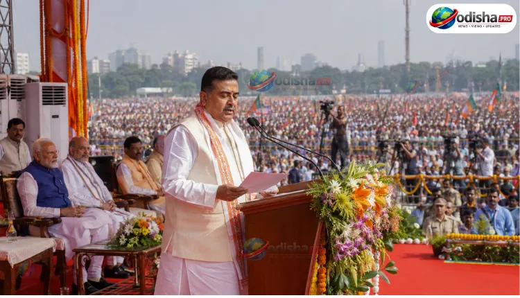 ପଶ୍ଚିମବଙ୍ଗ CM ସୁଭେନ୍ଦୁ ଅଧିକାରୀ ଶପଥ ସମାରୋହ ବଙ୍ଗଳାର ପ୍ରଥମ BJP ସରକାରର ମୁଖ୍ୟମନ୍ତ୍ରୀ ଭାବେ ଶପଥ ନେଲେ ସୁଭେନ୍ଦୁ ଅଧିକାରୀ