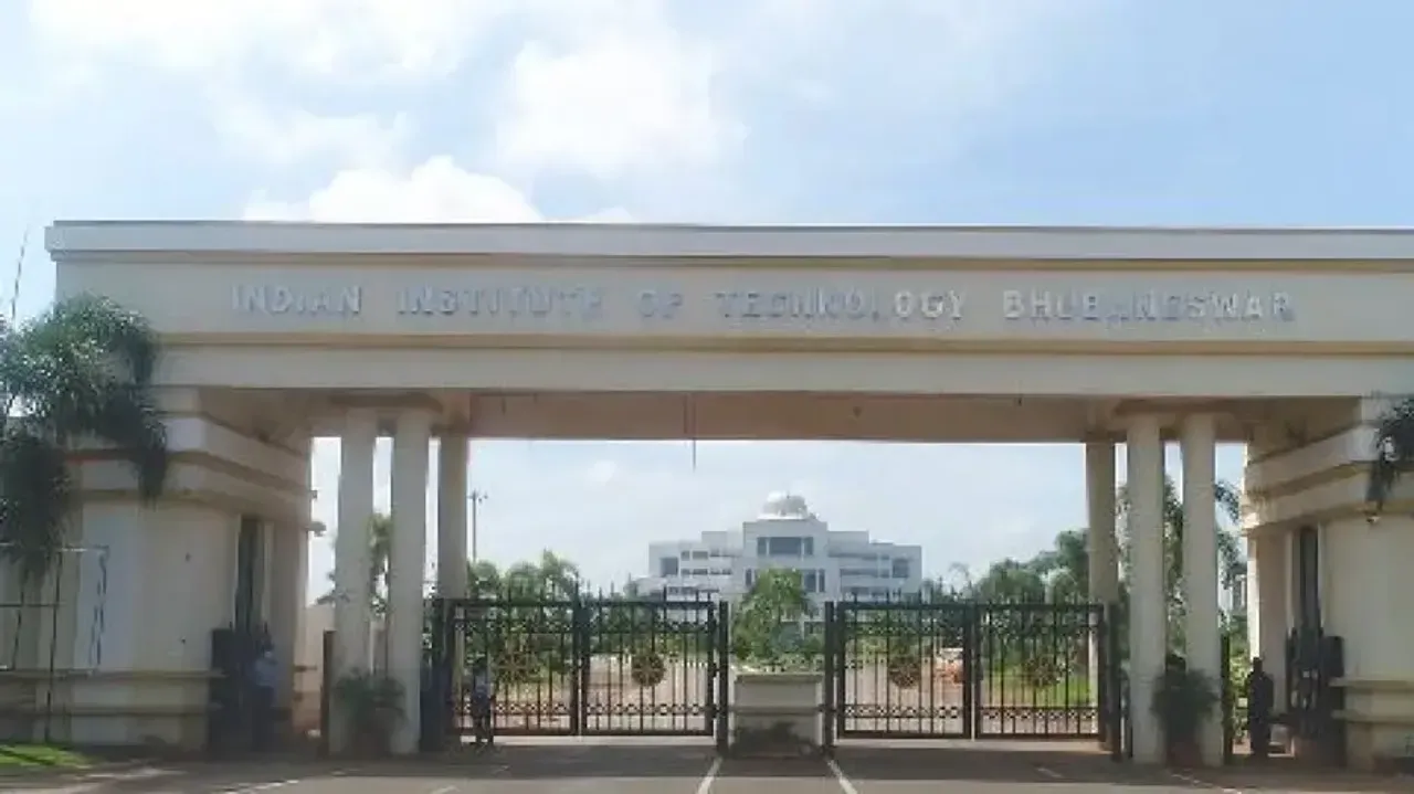 IIT ଭୁବନେଶ୍ୱରର AI ମଡେଲ୍‌ରେ ବର୍ଷା ପୂର୍ବାନୁମାନ ଅଧିକ ସଠିକ୍‌, ଓଡ଼ିଶାର ବିପର୍ଯ୍ୟୟ ପ୍ରସ୍ତୁତିକୁ ବଡ଼ ସହାୟତା