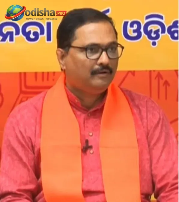 ସ୍ୱାମୀ ଲକ୍ଷ୍ମଣାନନ୍ଦ ହତ୍ୟାକାଣ୍ଡ ଓ ସମ୍ ହସ୍ପିଟାଲ ଅଗ୍ନିକାଣ୍ଡ ତଦନ୍ତ ଫାଇଲ ଲୁଚାଇବା ଅଭିଯୋଗ: ବିଜେଡିକୁ ଘେରିଲା ବିଜେପି
