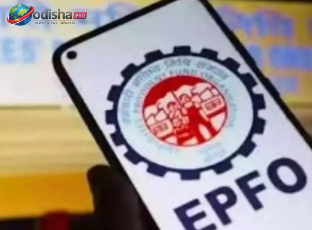 EPF ଗ୍ରାହକଙ୍କ ପାଇଁ ବଡ଼ ଖୁସି ଖବର: 2025-26 ପାଇଁ 8.25% ସୁଧ ହାରକୁ କେନ୍ଦ୍ର ସରକାରଙ୍କ ମଞ୍ଜୁରୀ