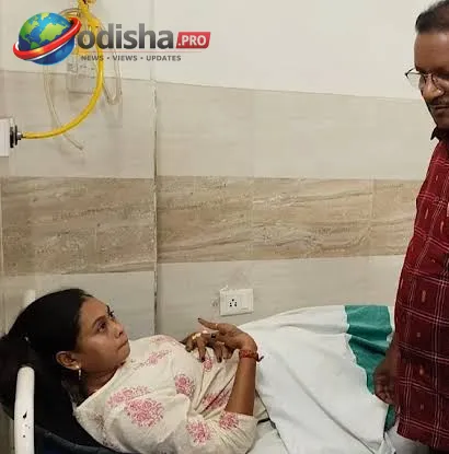 ଚାମେଲି ଓଝା ବିବାଦ ପଛରେ ଅତନୁ ନାୟକଙ୍କ ଷଡଯନ୍ତ୍ର! ସମିତି ସଭ୍ୟା ଅରୁଣା ରାଉତଙ୍କ ସଙ୍ଗୀନ ଅଭିଯୋଗ