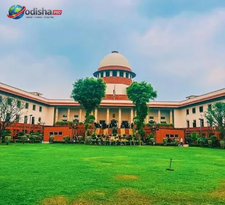 ସୁରକ୍ଷିତ ଫୁଟପାଥରେ ଚାଲିବା ନାଗରିକଙ୍କ ମୌଳିକ ଅଧିକାର: ସୁପ୍ରିମକୋର୍ଟ