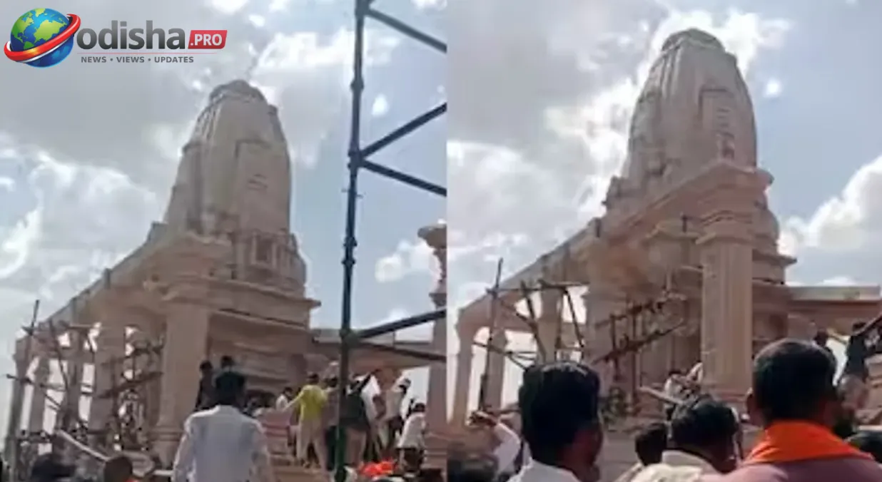 ମହାରାଷ୍ଟ୍ରର ହନୁମାନ ମନ୍ଦିରରେ ଅଘଟଣ: ନିର୍ମାଣାଧୀନ ହଲ୍‌ର ଛାତ ଭୁଷୁଡ଼ି ୫ ମୃତ, ଏକାଧିକ ଆହତ