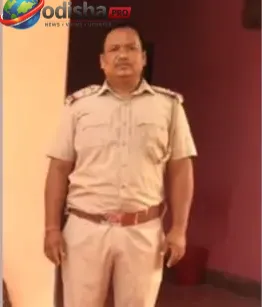 କେନ୍ଦ୍ରାପଡ଼ାରେ ଚଢ଼ାଉ ବେଳେ ଯୁବକଙ୍କୁ ମାଡ଼ ମାରିଥିବା ଅଭିଯୋଗ; ଅବକାରୀ ବିଭାଗର ଏସ୍‌ଆଇ ସମେତ ୬ ଜଣଙ୍କ ନାଁରେ ମାମଲା