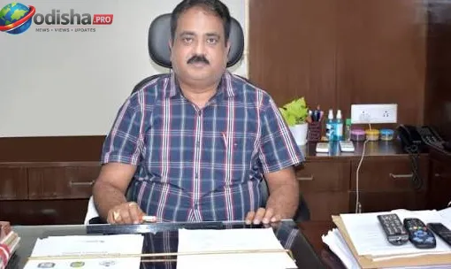 ପାଠ୍ୟପୁସ୍ତକ ତ୍ରୁଟି ମାମଲା: ପୂର୍ବତନ SCERT ନିର୍ଦ୍ଦେଶକ ମନୋଜ ପାଢ଼ୀଙ୍କୁ ଅଟକ ରଖି ପଚରାଉଚରା କରୁଛି କ୍ରାଇମବ୍ରାଞ୍ଚ