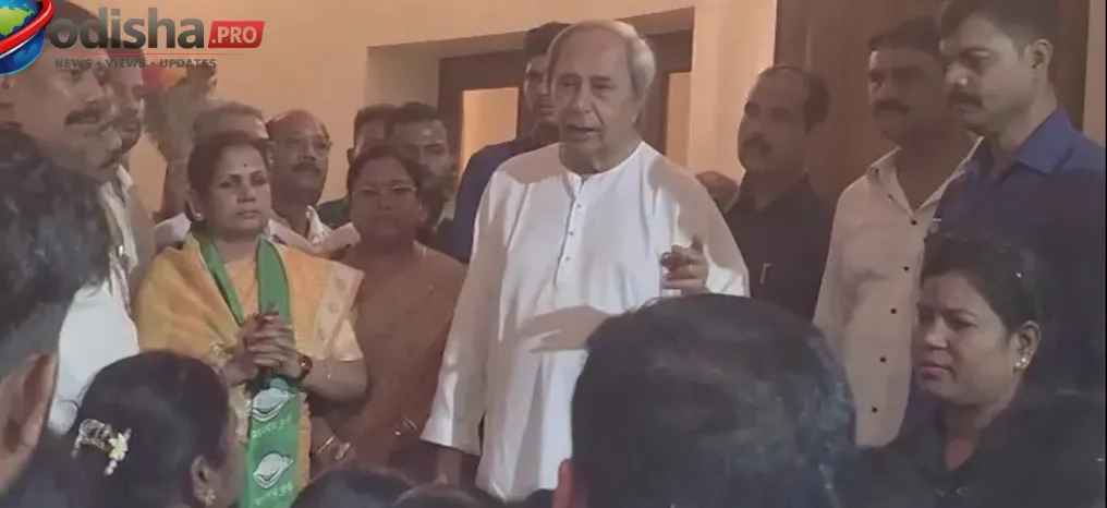 ‘BJDର ହେବ କୁରୁ ବଂଶ ଭଳି ପରିଣତି’: ନବୀନ ପଟ୍ଟନାୟକଙ୍କ ଅଭିଯୋଗର ଜବାବ ଦେଲେ ବିଜେପିରେ ଯୋଗଦେଇଥିବା ପ୍ରଭାତ ବିଶ୍ୱାଳ