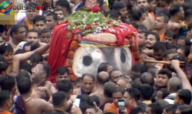 ବର୍ଷାରେ ୧୦ ଗୁଣ ଭାରୀ ହୋଇଥିଲା ମହାପ୍ରଭୁଙ୍କ ତାହିଆ, ସୁରକ୍ଷା ପାଇଁ ହଟାଇବାକୁ ପଡ଼ିଲା: ବଡ଼ଗ୍ରାହୀ