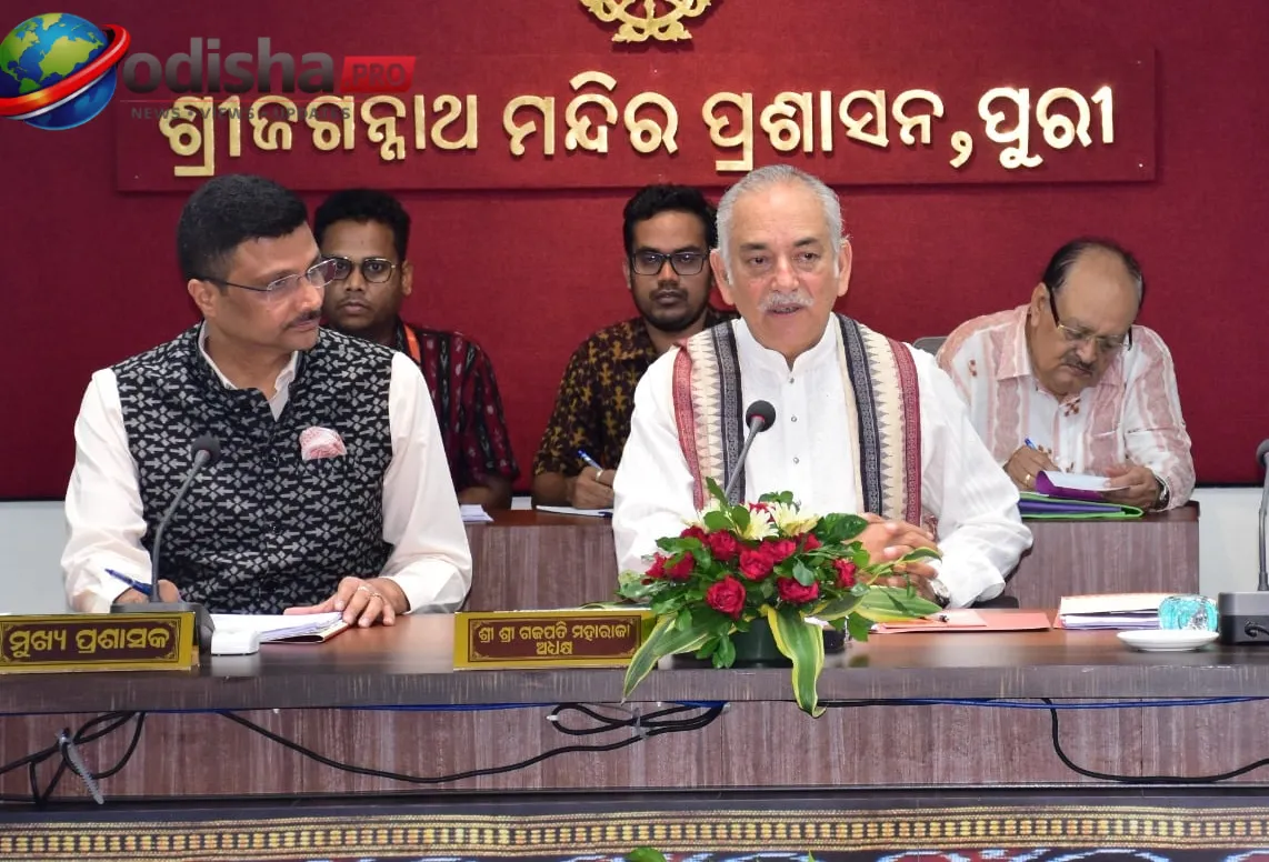 ଇସ୍କନର ଅସମୟ ରଥଯାତ୍ରା ବିବାଦ: ରାଷ୍ଟ୍ରପତି ଓ ପ୍ରଧାନମନ୍ତ୍ରୀଙ୍କ ହସ୍ତକ୍ଷେପ ଲୋଡ଼ିଲେ ପୁରୀ ଗଜପତି ମହାରାଜ
