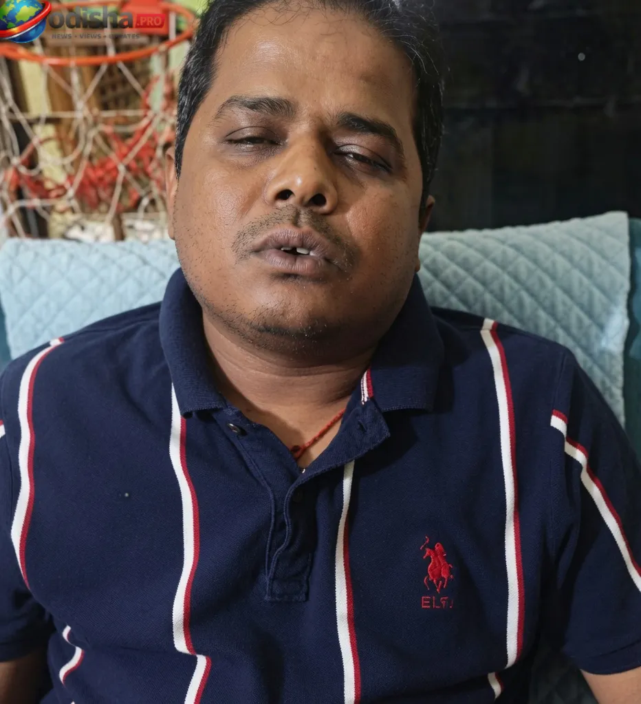 ୨ ଲକ୍ଷ ଟଙ୍କା ଲାଞ୍ଚ ନେଉଥିବା ବେଳେ ଜୟପୁର ଉପଖଣି ନିର୍ଦ୍ଦେଶକ ଗିରଫ; ଭିଜିଲାନ୍ସ ଚଢ଼ାଉରେ ୪.୯ ଲକ୍ଷ ଟଙ୍କା ଜବତ