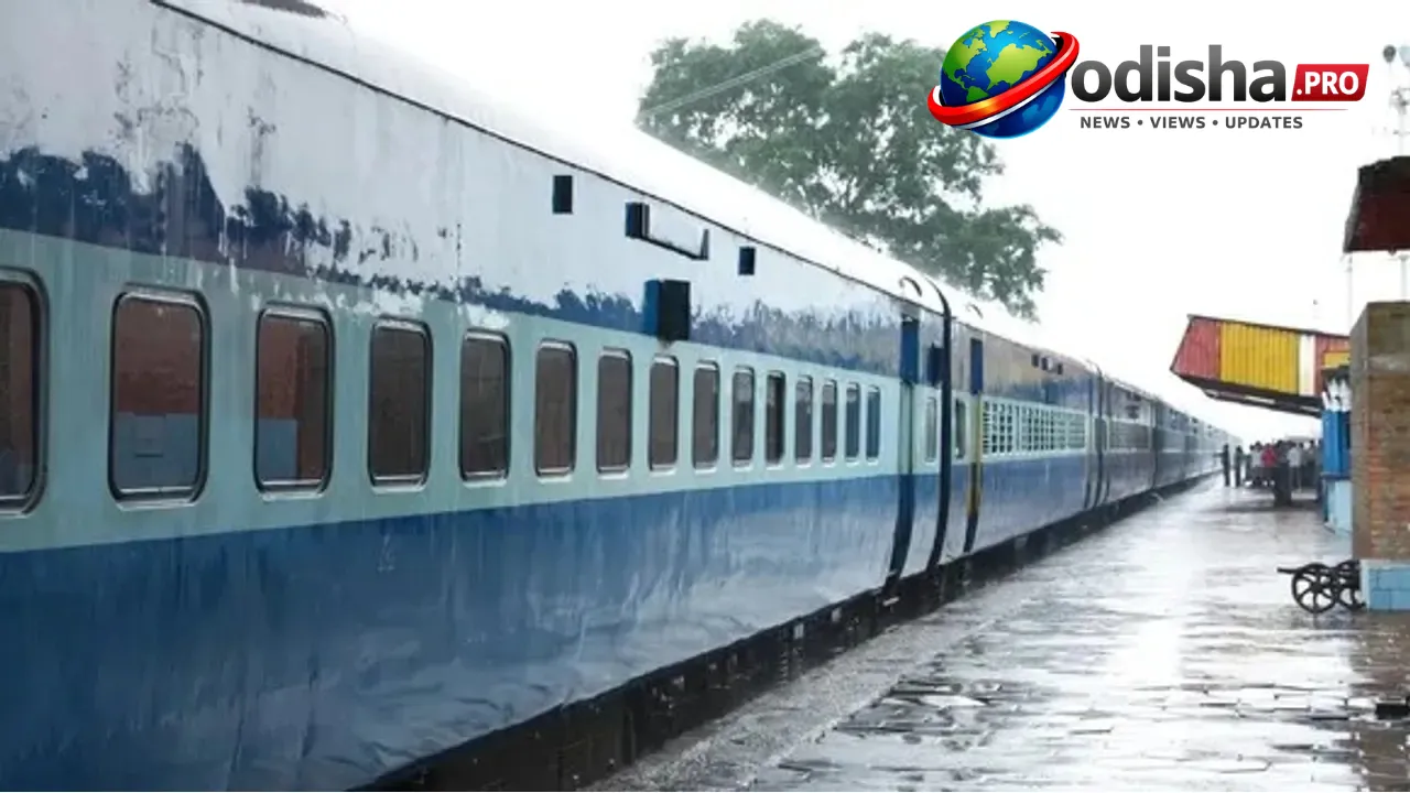 ଓଣମ୍‌ ପାଇଁ ରେଳବାଇର ବଡ଼ ଘୋଷଣା: ୧୧୨ ସ୍ପେଶାଲ୍ ଟ୍ରେନ୍, ଜାଣନ୍ତୁ ରୁଟ୍ ଓ ତାରିଖ