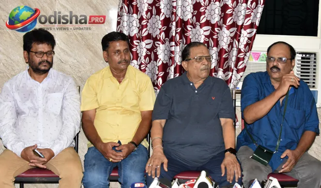 Members of Odisha film industry demand investigation into alleged irregularities at Kalinga Studio and appointment of OFDC Chairperson.